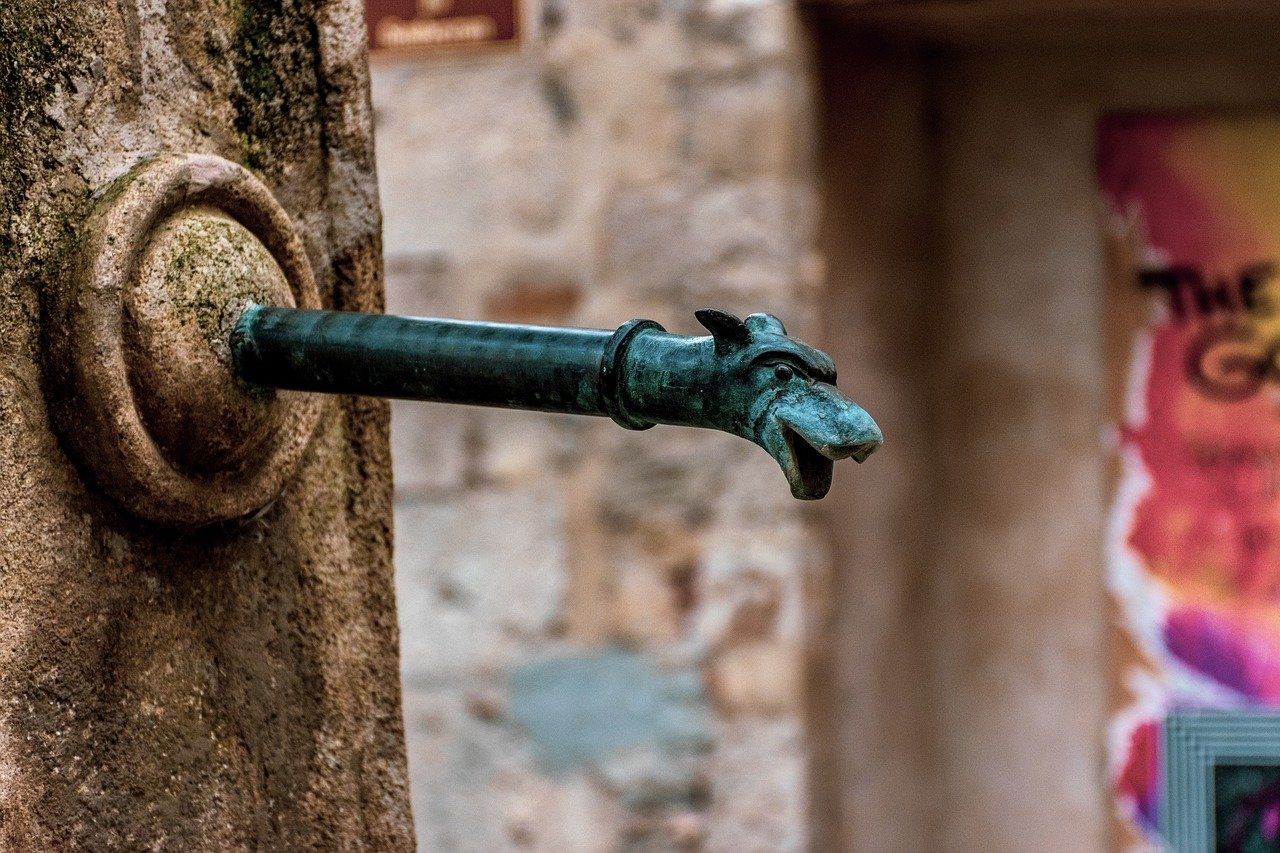 Le fontane antiche dall’antica Roma ai giorni nostri, utili e ornamentali